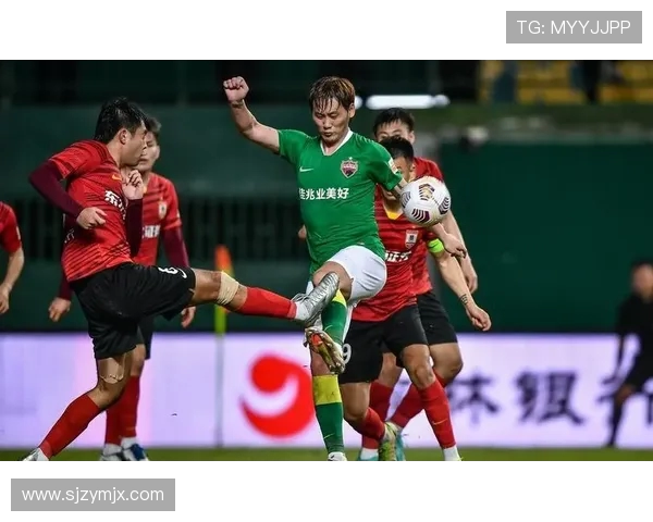 FPX强势领跑世界冠军杯积分榜积分达到79分展现冠军实力 FPX强势领跑世界冠军杯积分榜积分达到79分展现冠军实力